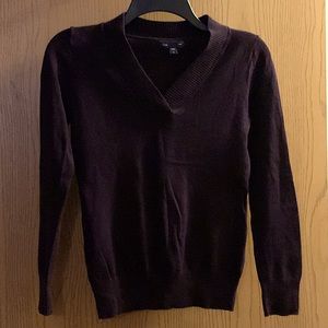 Gap V-neck Sweater